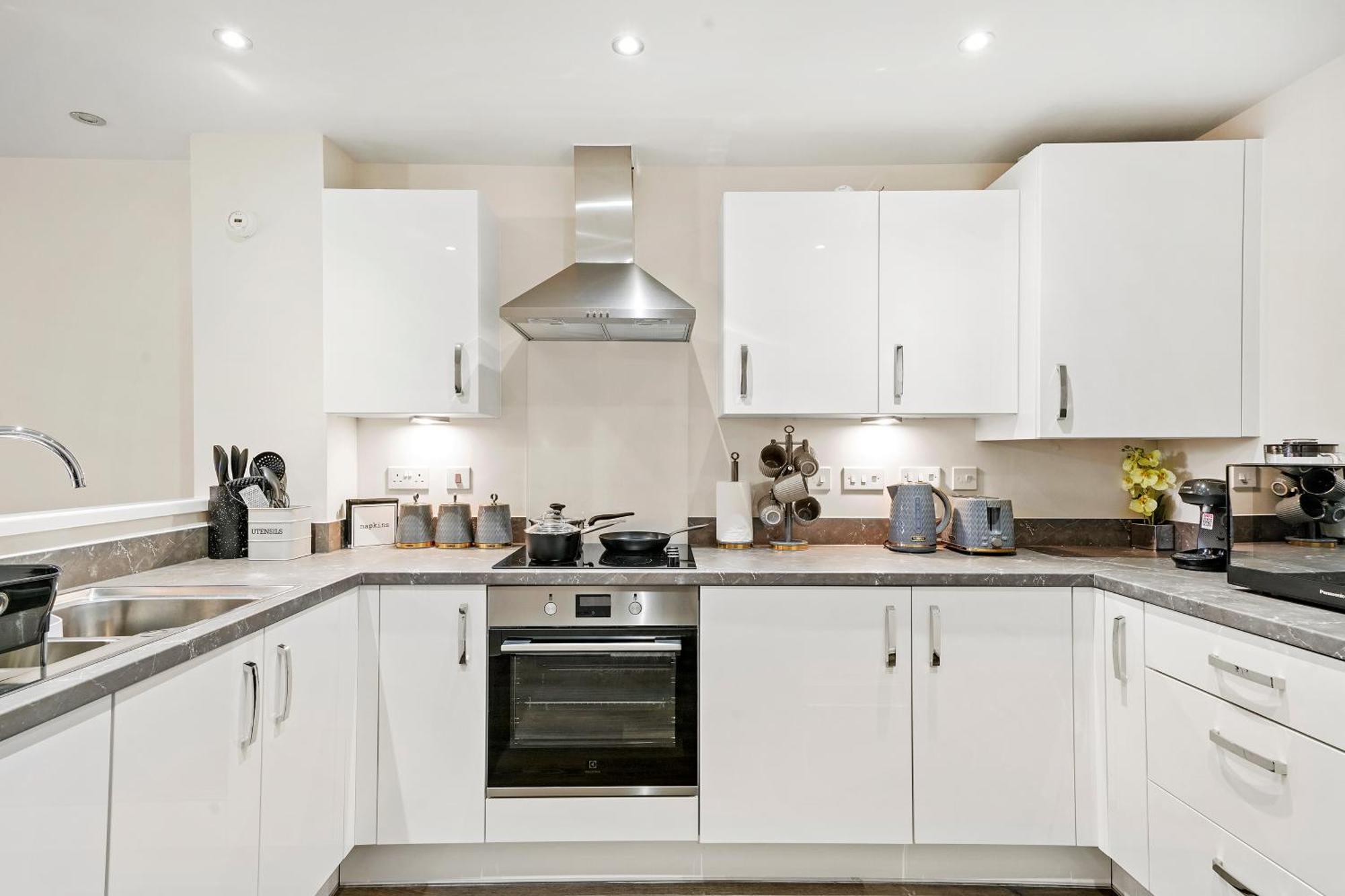 Stunning 4 Bed In Leicester With Garden & Parking! Βίλα Εξωτερικό φωτογραφία